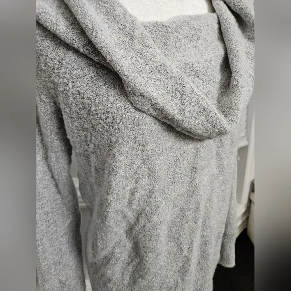 NWOT motherhood maternity gray Sparkle sweater medium super soft and cozy - Picture 3 of 7